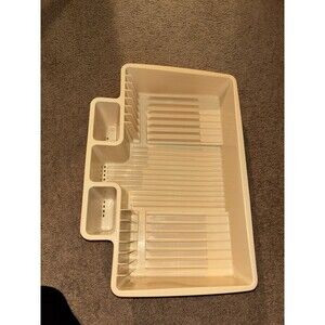 Vintage Rubbermaid Dish Strainer Drainer Drying Rack Beige 19 inch by 13.5 inch